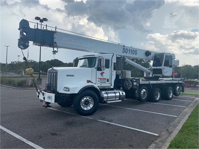 Alquiler de Camión Grúa (Truck crane) / Grúa Automática Ford Manitex 1768, Capacidad 15 tons, Alcance 20 mts, peso aprox 12 tons. en Barranquilla, Atlántico, Colombia